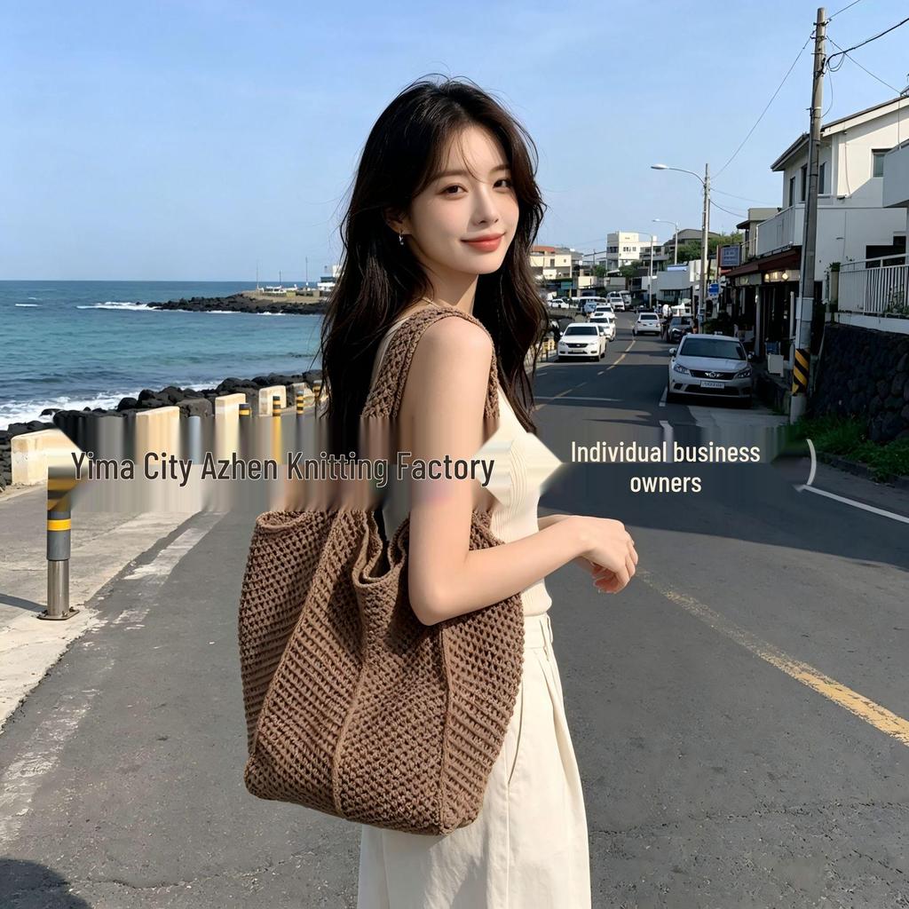 Women's Summer Casual Straw Handbag - Large Capacity, Hand-Woven, Perfect for Beach Vacations & Lazy Days.