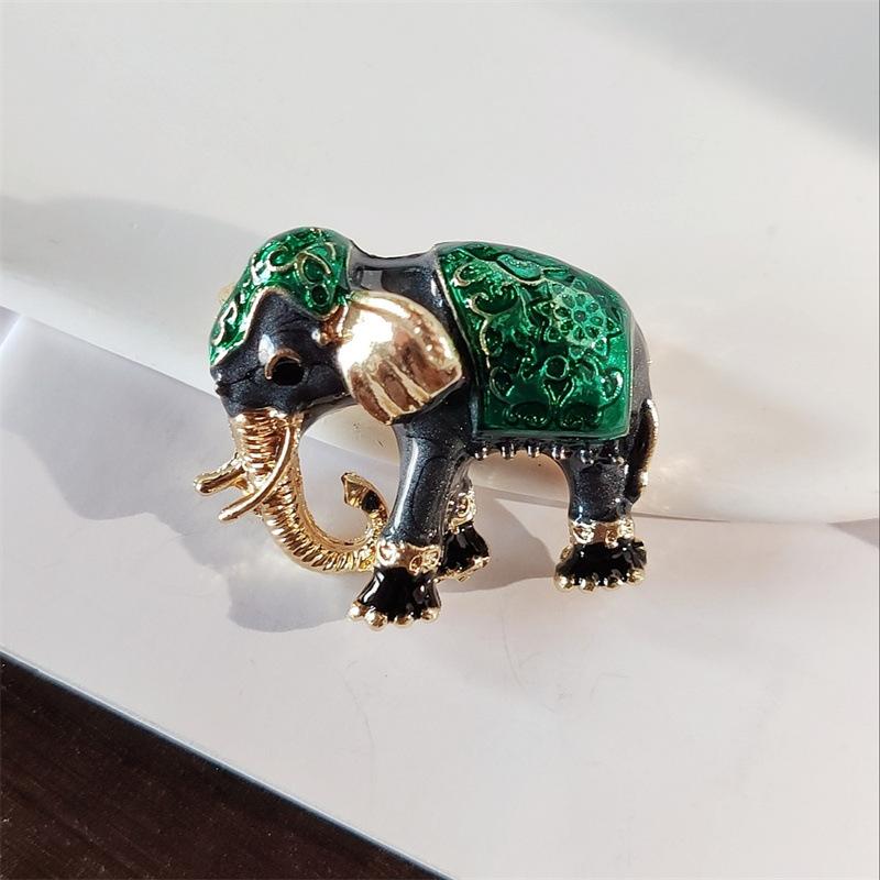 Enamel Colored Elephant Brooch Shirt Mini Elephant Brooches For Women's Pins Chest Flower Collar Pin Sweater Jewelry