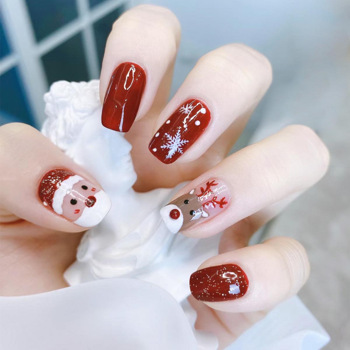 

Santa & Reindeer Red Glitter Short False Nails
