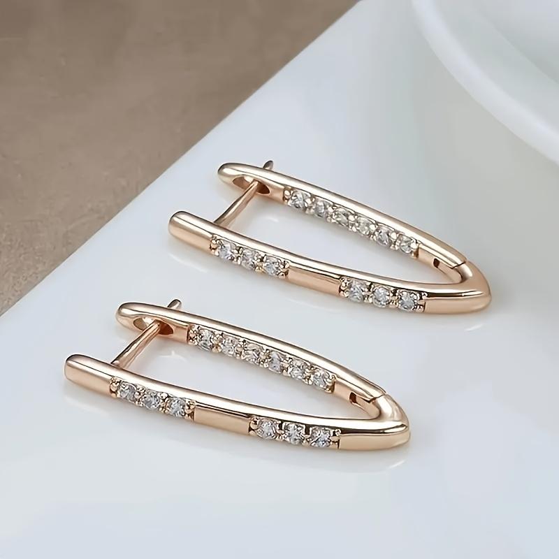 Fashionable and Luxurious V-shaped Dangle Earrings Bohemian Style Jewelry Suitable for Valentine'S Day Gifts, Daily Vacation Wear.