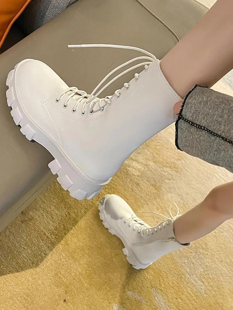 2025 Spring/Summer New White Thin Middle Breathable Thick Bottom Single Boots Trendy Motorcycle Short Boots