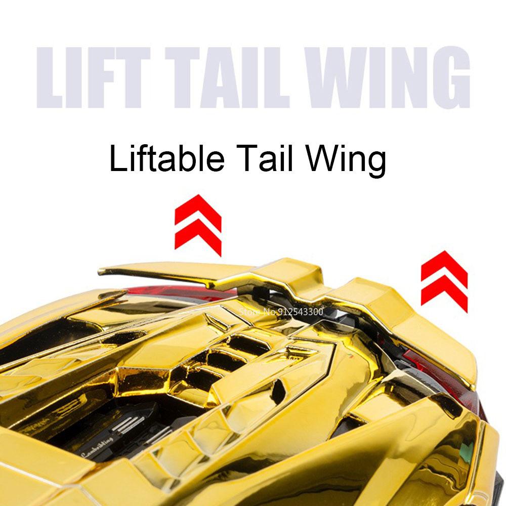 1:24 Scale Revuelto Bolide Sports Car Model Toy Pull Back Music Light Spray Supercar Doors Opened Alloy Diecast Models for Kids