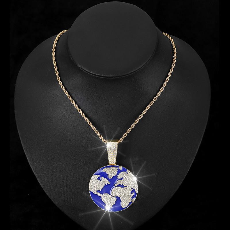 Collana in Lega con Ciondolo Hip Hop Terra Completamente Intarsiato di Strass Catena Cubana da Uomo Stile a Strati
