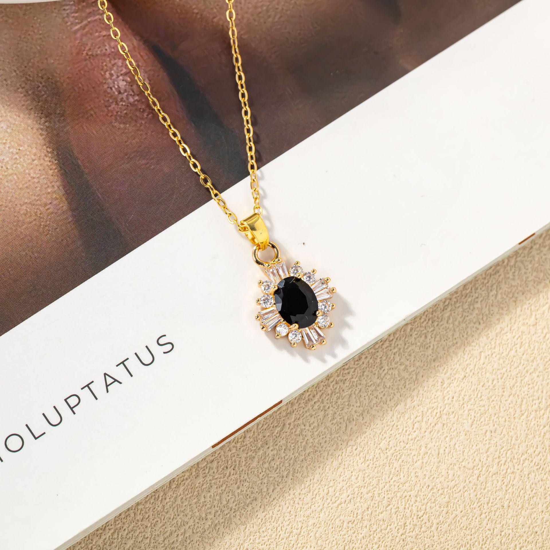 Colorful Sunflower Rhombus Zircon Korean Clavicle Chain Necklace for Women чёрный
