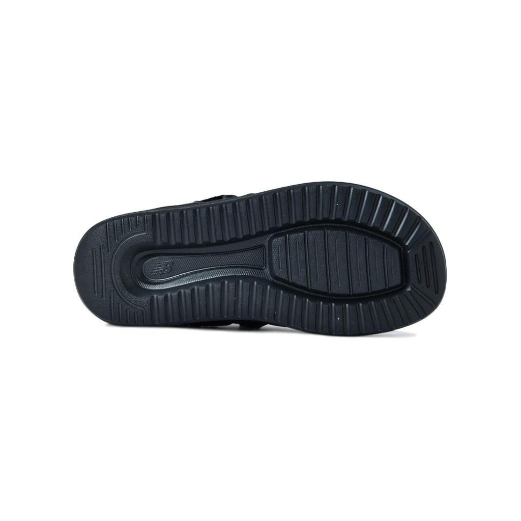 New Balance NB CRVN MOC Low top Toddler Shoes Black Infant And Toddler IHMOCQB2