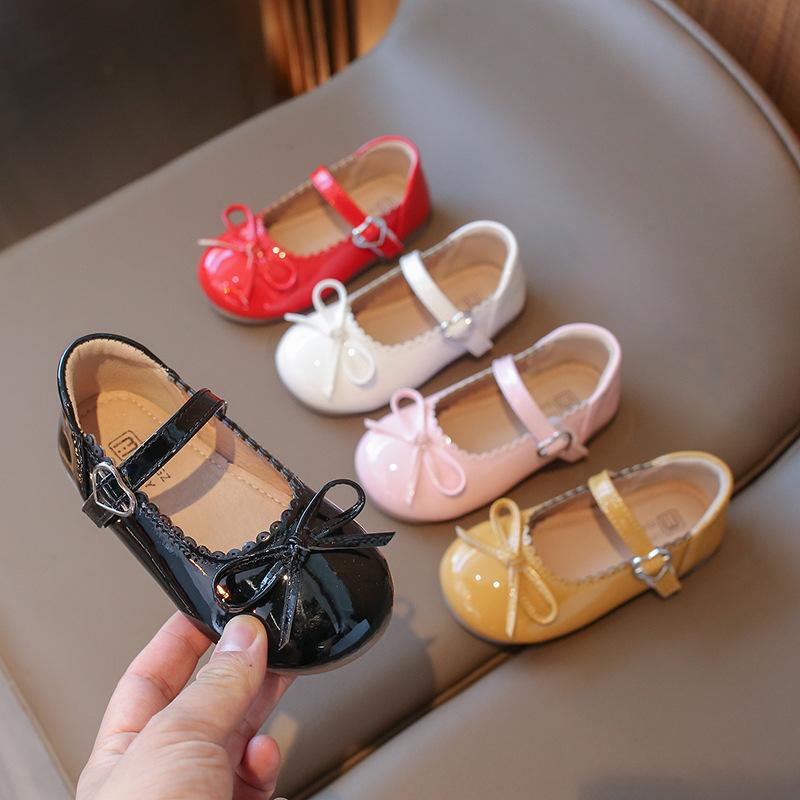 Fashion children's leather shoes for spring new girl shoe with soft soles anti slip kids shoe candy colored girls' leather shoes