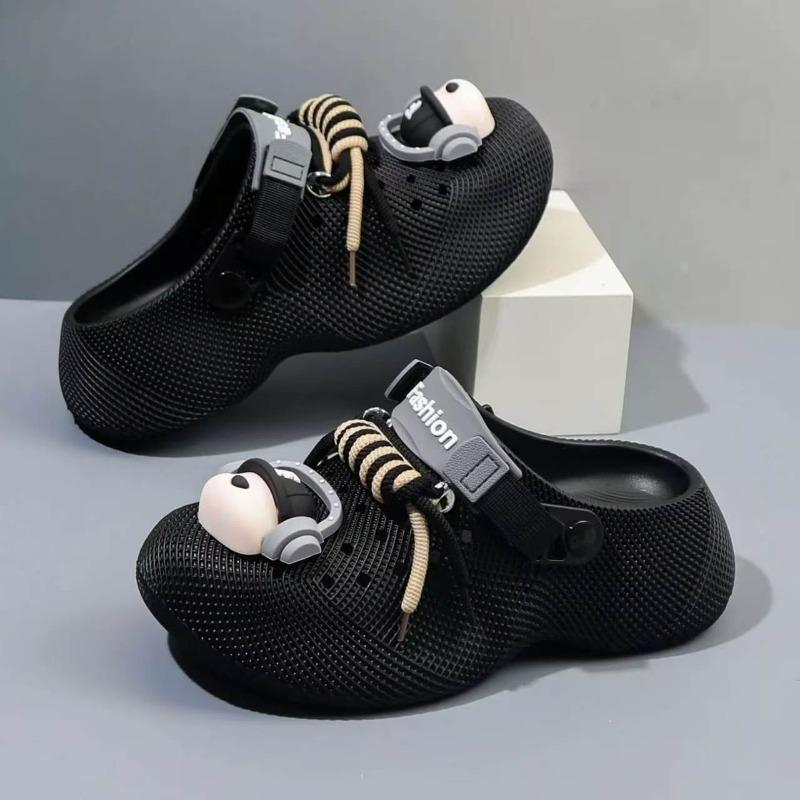 Summer Couple 3D Thick Soled Cave Shoes Outdoor Beach Slippers Wearing Earphones Dog Pattern Sandals