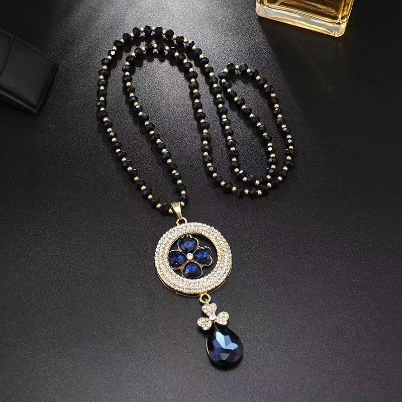 Retro Sapphire Water Drop Sweater Chain Necklace - Elegant Women s Rhinestone Pendant Accessory