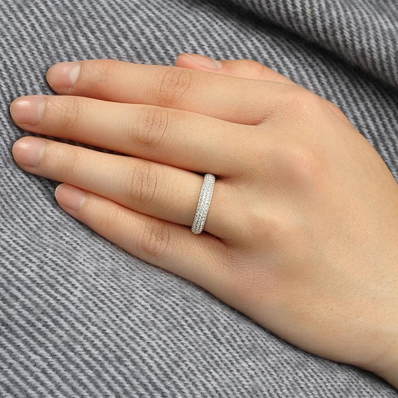Huitan Anello da Dita Lussuoso in Zirconia Micro Pavé Fedina Nuziale Gioielli Donna Splendido Accessori Colorati per Fidanzamento
