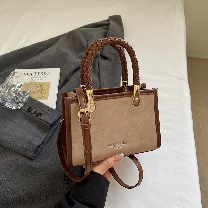 Today's Popular Bag Women's New Versatile Simple Messenger Small Square Bag Texture Portable Shoulder Women's Bag