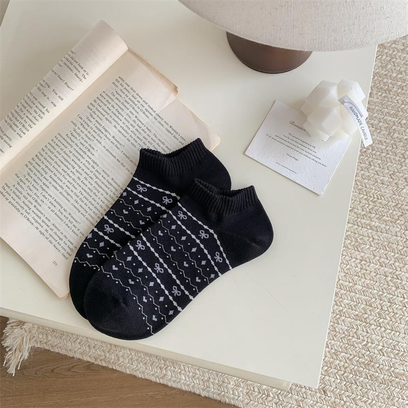 Spring and Summer Socks for Women, Pure Cotton Boneless Short Socks, Versatile, Simple and Trendy Socks, Boat Socks, Shallow Mouth, School Style