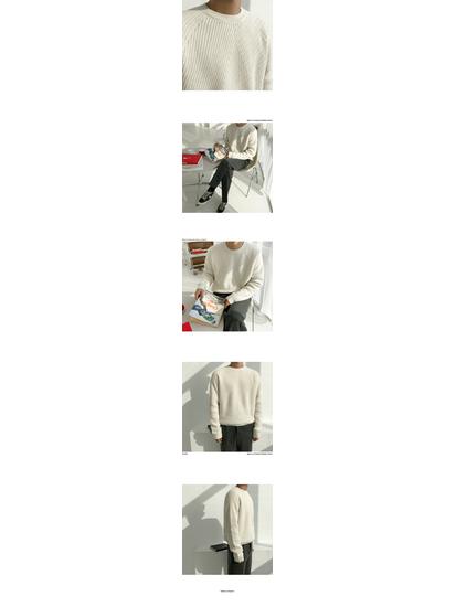 Men's Solid Color Korean Style Round Neck Knitted Sweater - Trendy Loose Fit for Autumn and Winter