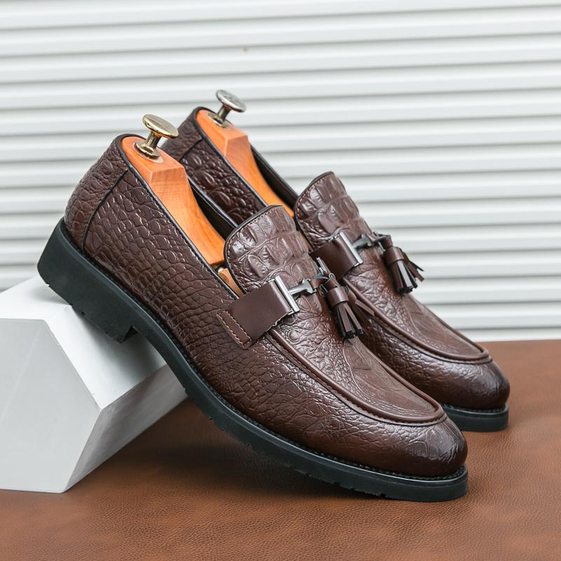 Classic Brand Elegant Brown Men's Leather Casual Shoes Crocodile Pattern High-quality Business Formal Shoes Versatile Loafers
