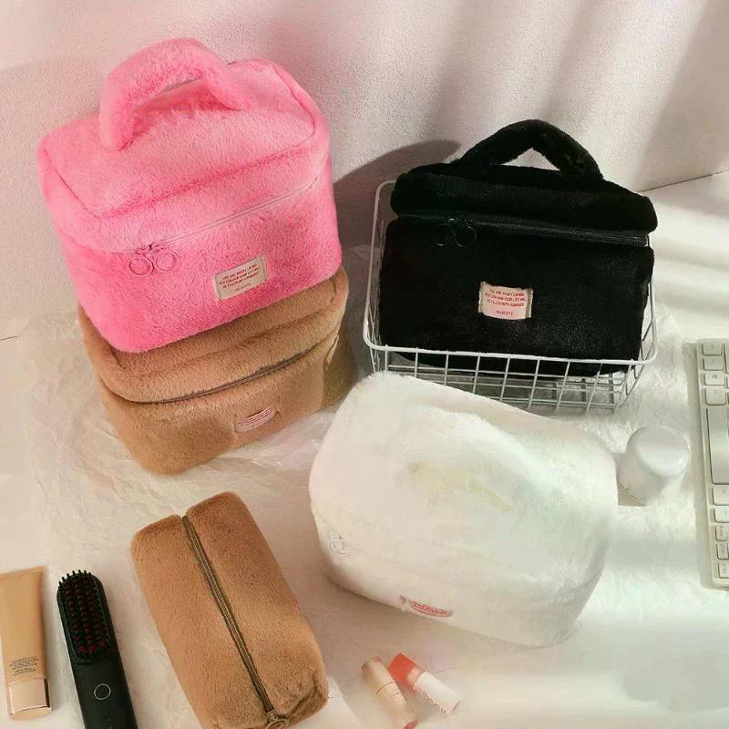 Soft Plush Large Capacity Makeup Bags For Women Daily Cosmetics Organizer Simple Style Tote Travel Toiletry Bag