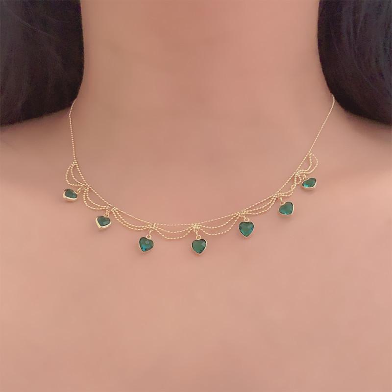 French Retro Court Style Super Fairy Love Green Crystal Zircon Clavicle Chain Female Design Sense Light Luxury Cold Wind Necklace