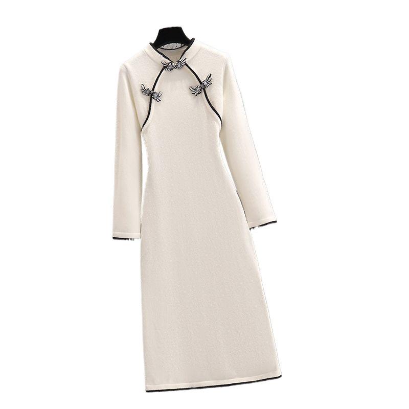 Women's Slimming Han Element Knitted Cheongsam Dress for Autumn/Winter