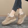 Cotton shoes for women, velvet to keep warm in winter, and wear a pair of snow boots. Mom's soft-soled work shoes