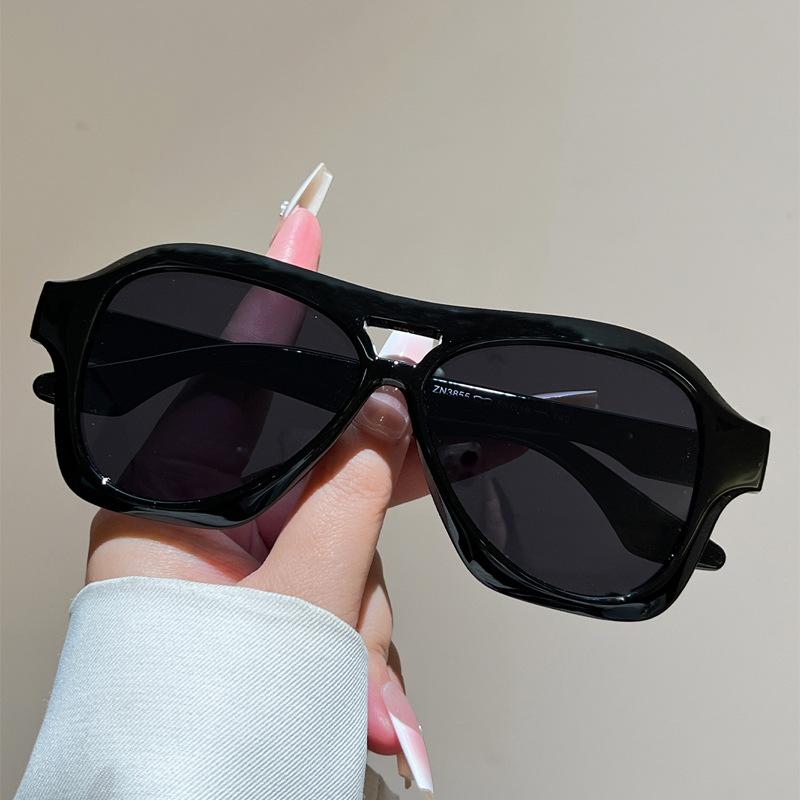 

Vintage Aviator Sunglasses Men Women Fashion Square Sun Glasses Luxury Double Bridge Shades Retro Leopard Frame Goggles UV400