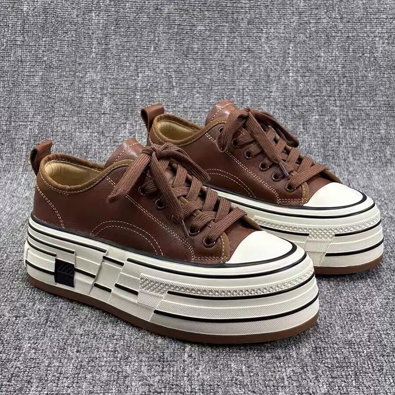 

2025 весна новые толстоподошвенные увеличивающие рост нишевый дизайн повседневные парусиновые туфли женские универсальные модные трендовые туфли кеды одинарные туфли 40 коричневый