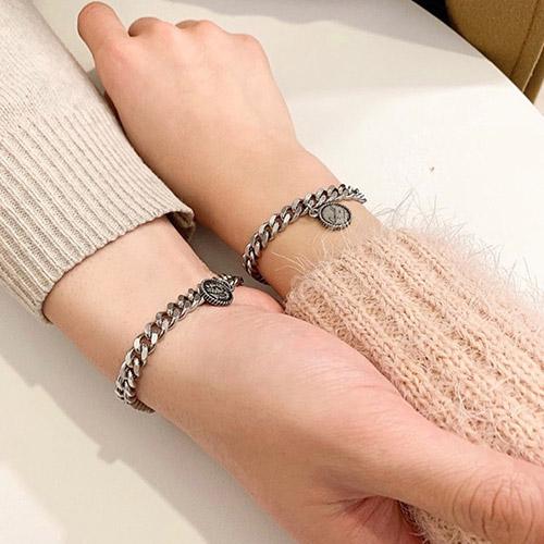 Qoocobb Signature Basic Simple Chain Bracelet Chain Bracelet-01
