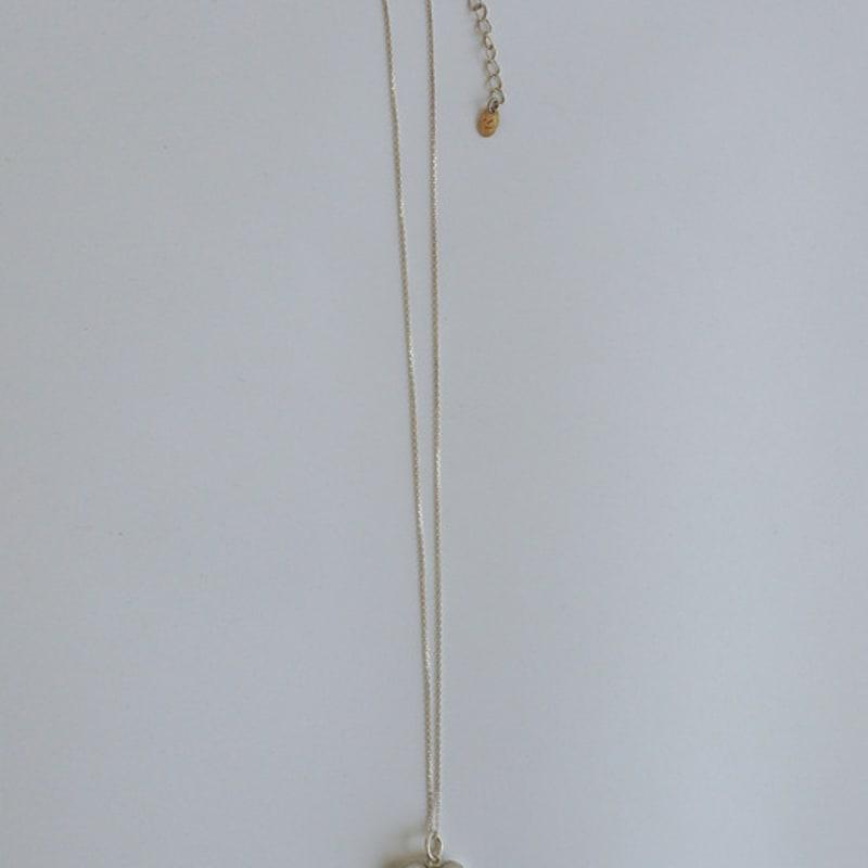 Modernliknande silver 925 switch hjärta halsband