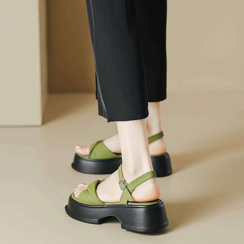 

Римские сандалии женские 2025 лето новые на толстой подошве на одном ремешке с открытым носком сандалии тысяча золотых ветров маленький размер модные универсальные 40