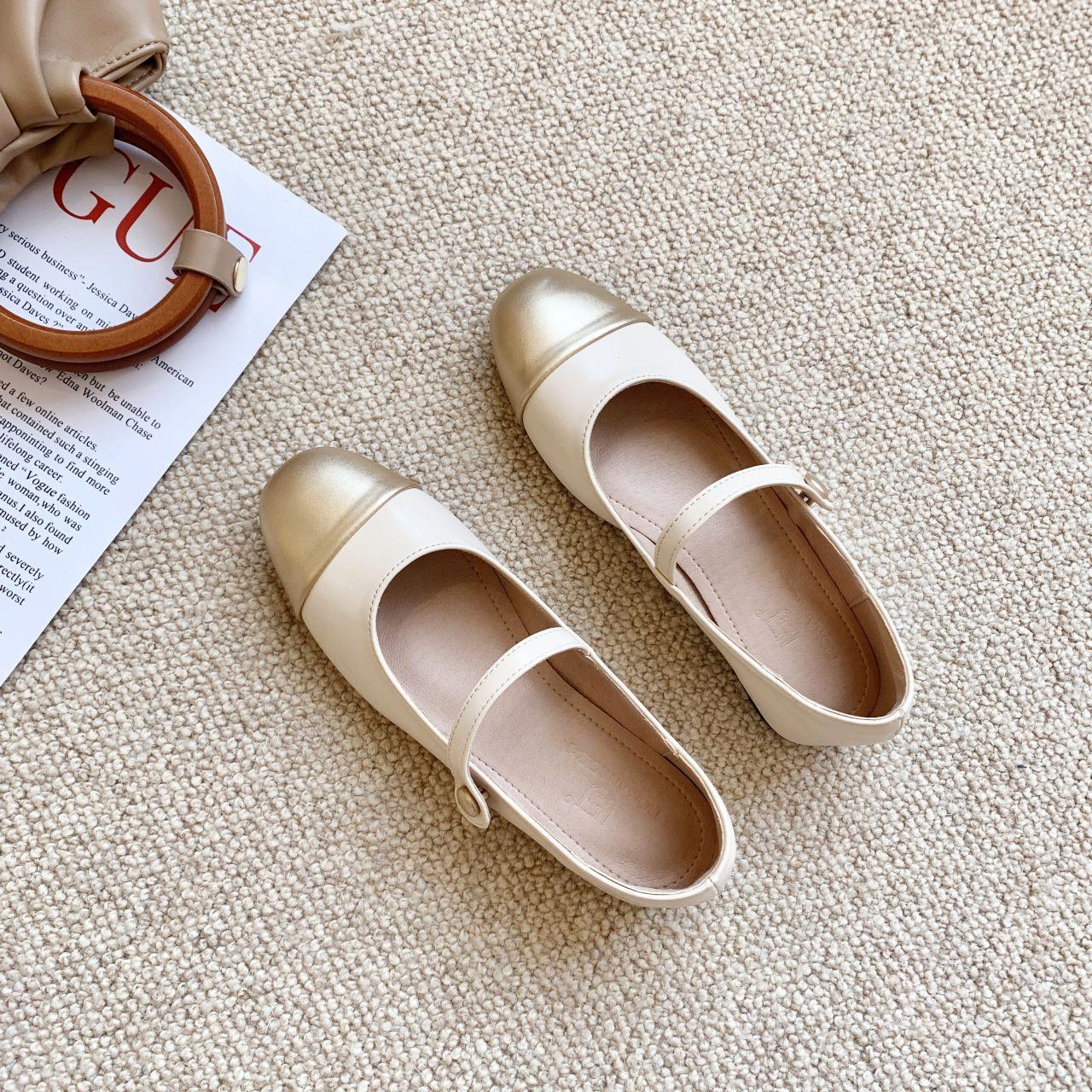 

Французские ретро-туфли Мэри Джейн 2024 года, летние новые стильные модные универсальные удобные туфли на плоской подошве и платформе 40 золотистый