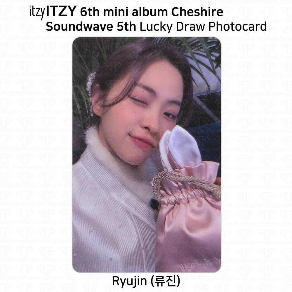 

ITZY 6-й мини-альбом Cheshire Soundwave 5-я версия фотокарточки с лотереей при удачном розыгрыше Ryujin - B