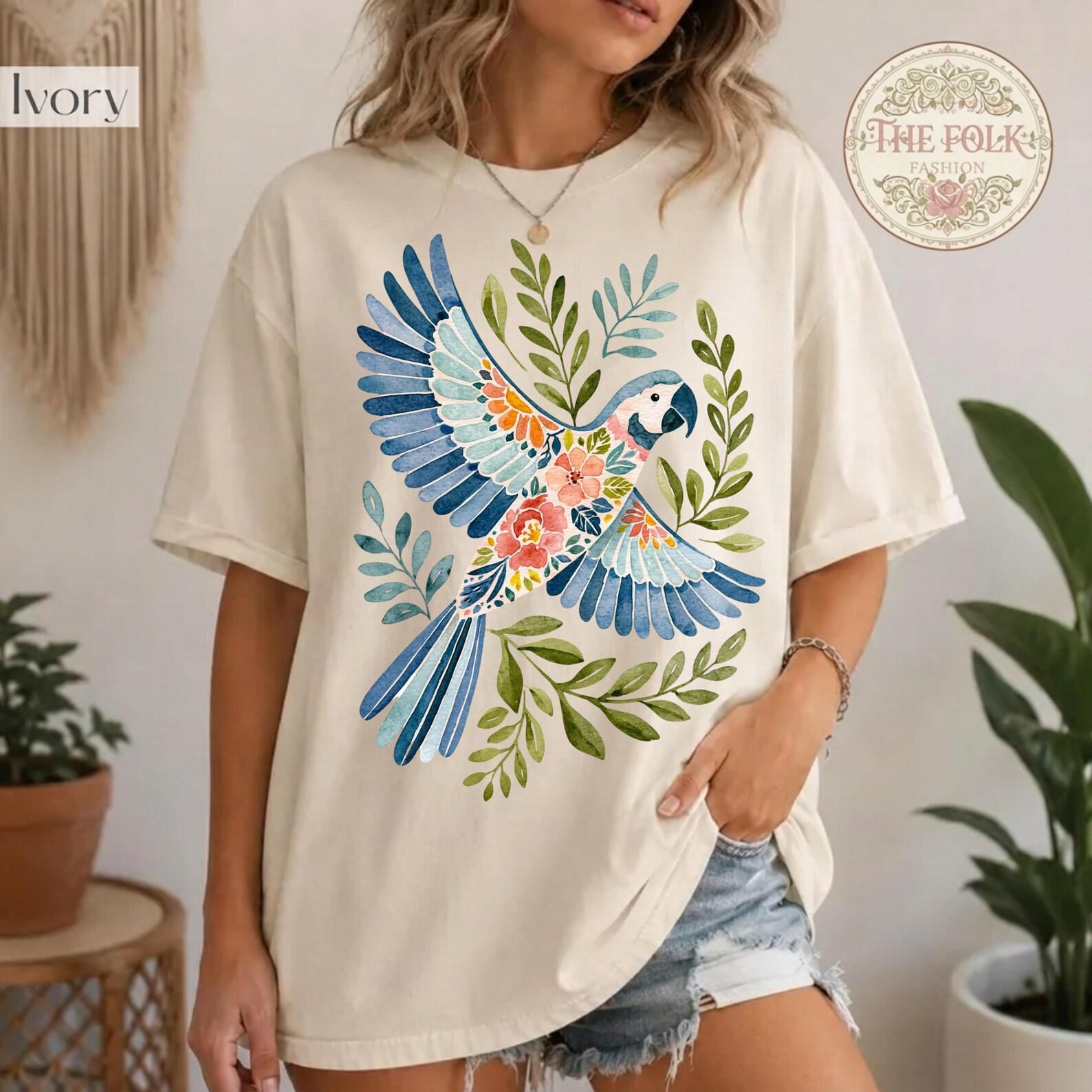 Cottagecore Parrot Shirt, Watercolor Bird Tee, Vintage Tropical T-shirt, Retro Macaw Graphic Shirt, Retro Animal Tee, Bird Floral Shirt S