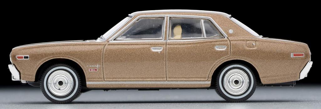Tomica Limited Vintage Neo Scale Nissan Cedric 2000GL Finished Product 1/64 LV-N205a (1971 Model, Brown) -