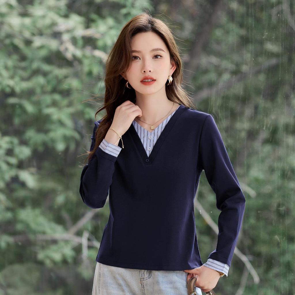 Women's V-Neck Layered Long-Sleeve T-Shirt: New 2026 Spring Style, Regular Fit, Fashionable Base Layer.