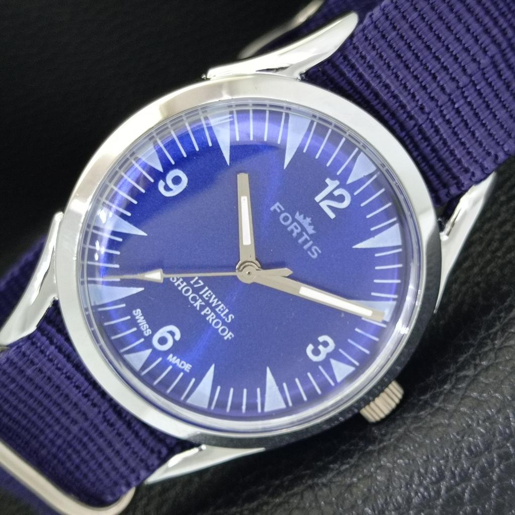 VINTAGE HAND-WINDING REFURBISHED SWISS MENS BLUE COLOR DIAL WATCH A700968-5 R205a-a700968