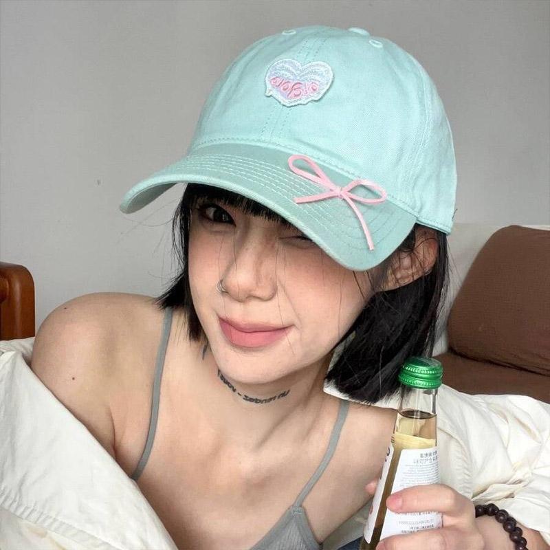 

RICYGVM Love Embroidered Duck Tongue Hat For Women Bow Baseball Hat Korean Girl Candy Color Peaked Cap Female Outdoor Sun Visors Adjustable