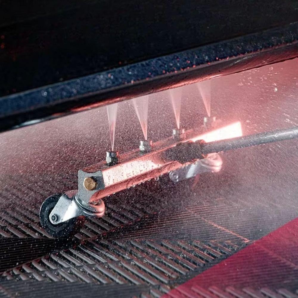 Stainless Steel Road Cleaning Device 4 Nozzle Design Undercarriage Cleaner  Car Wash