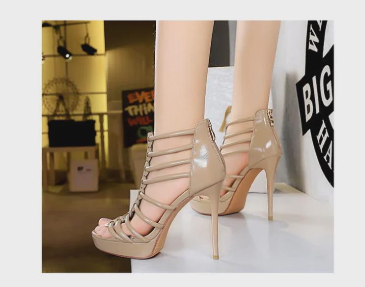 929-13 Sandals (Sold Out, No Restock)