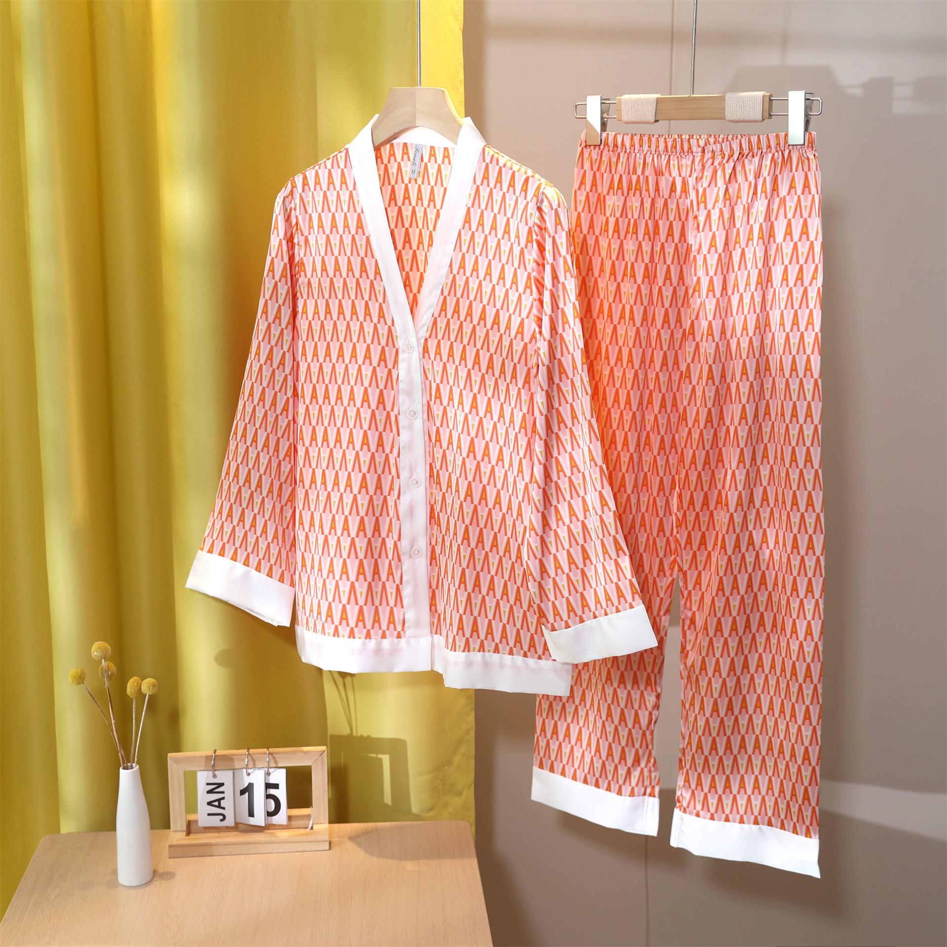 

Женский пижамный комплект Ice Silk с V-образным вырезом - стиль весна/осень L