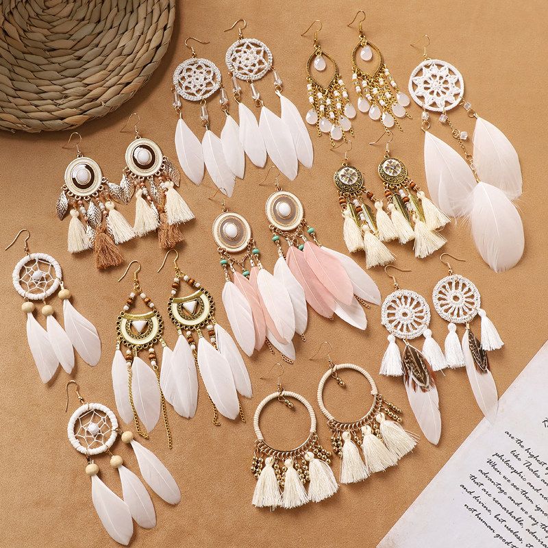 Ethnic Style Bohemia Feather Earrings White Long Style Fashion Retro Stylish Tassel Female Holiday Trip Shoot Earrings