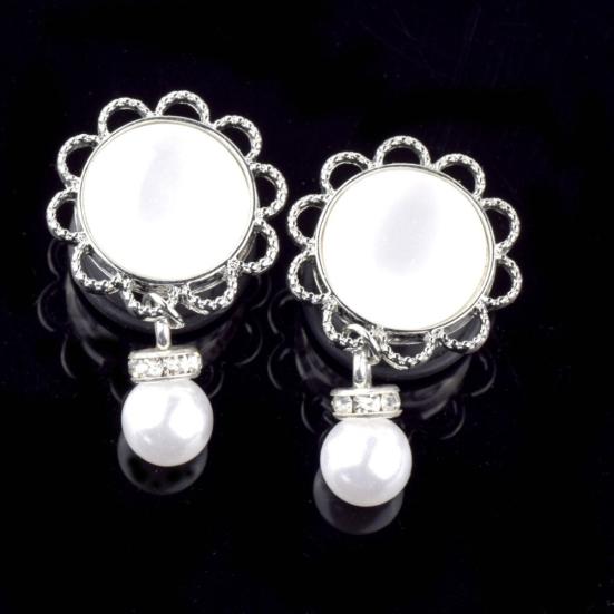 1Pc Lady Flower Faux Pearl Dangle Ear Tunnel Expander Plug Piercing Jewelry Gift