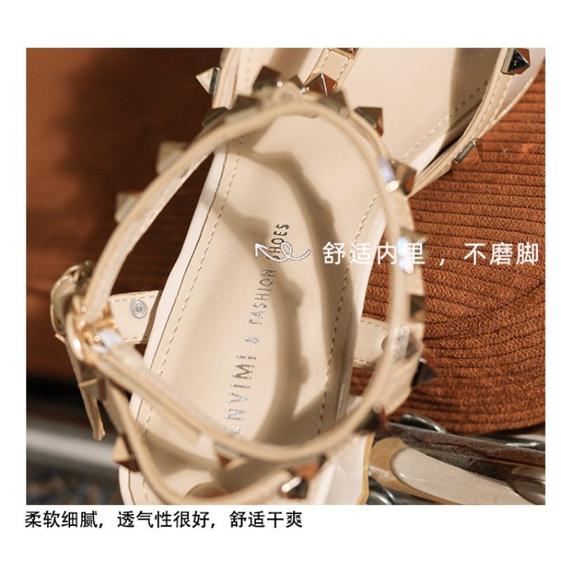 Dámské sandály na silném podpatku Letní Nová móda Špičatá špička Nýty Sandály na vysokém podpatku Dámské