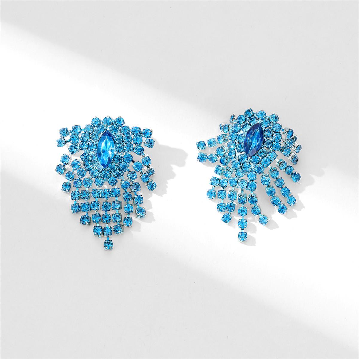 

Европа и США мода блестящие короткие параграфы кисточка паук женские серьги старший чувство темперамент стразы ушные украшения