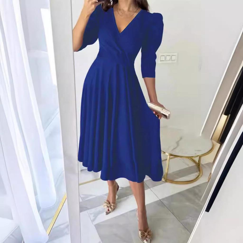2024 Women's Solid Color Pleated Waist Three-quarter Sleeve Swing Dress