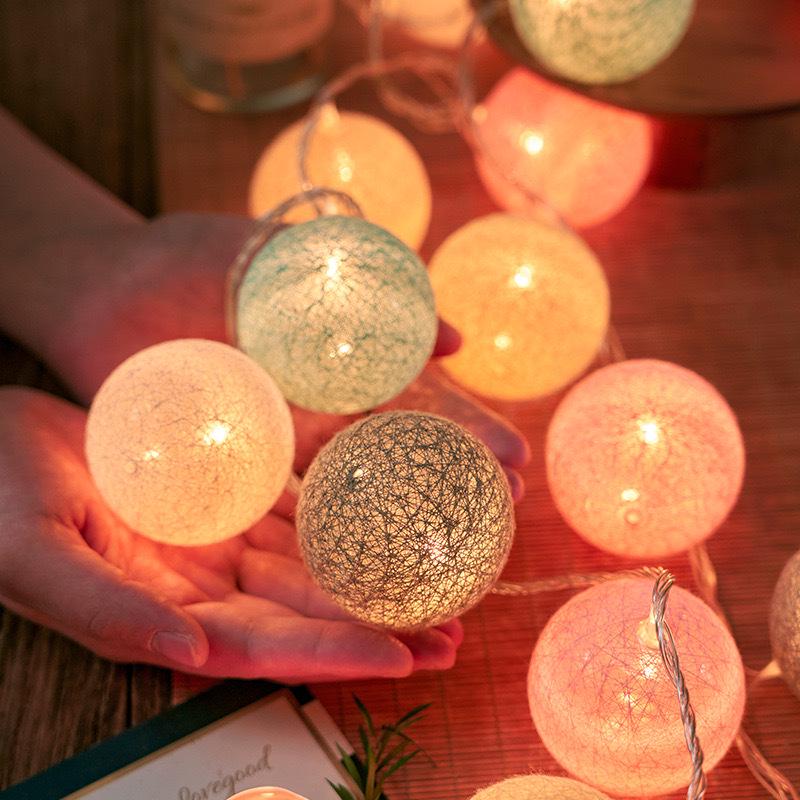 LED Cotton Ball Fairy Lights - Round Atmosphere Lights for Children's Room & Valentine's Day Flower Decor