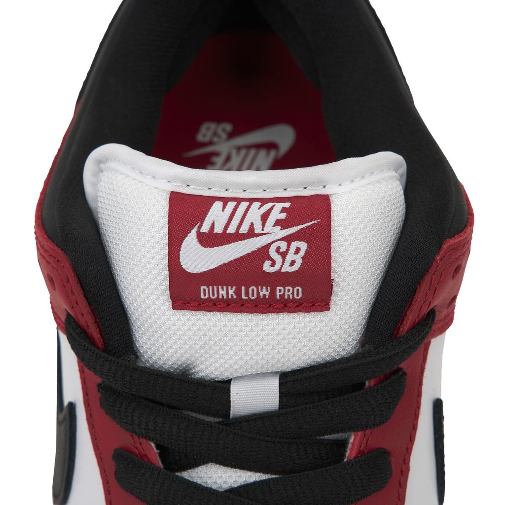 Nike Dunk Low SB J-Pack Chicago Unisex Sneakers Red BQ6817-600