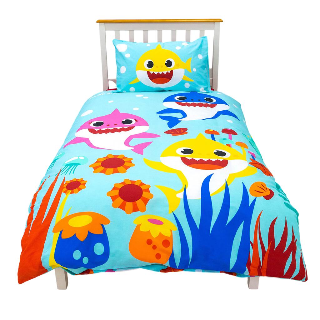 Baby Shark Rainbow Reversible Duvet Set