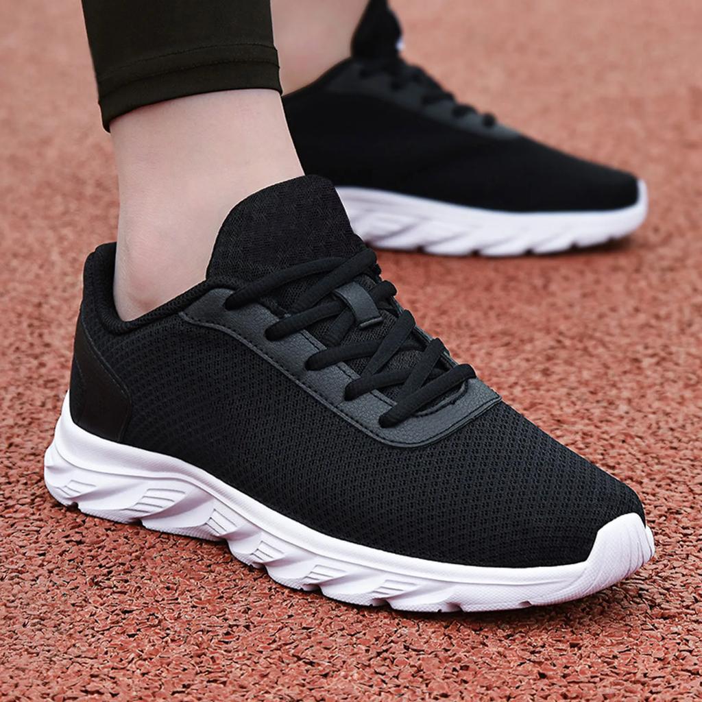 Herren Leder Sneaker Sportschuhe Einfarbig Mode Sommer Neues Muster Mesh Atmungsaktiv Klassischer Sneaker Zapatillas