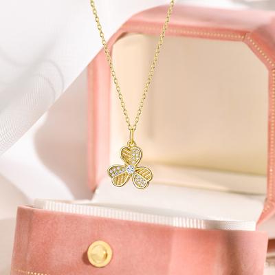 Clover Necklace with Niche Design, Versatile, High-end, Fresh, and Lucky Clover Collarbone Chain
