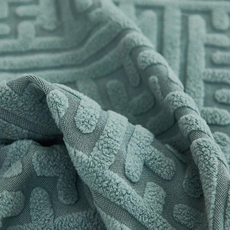Neue einfarbige Fleece-Sofahülle mit Rocksaum Kratzfest durch Katzen Dehnbarer Couchbezug Weicher Sesselbezug für das Wohnzimmer