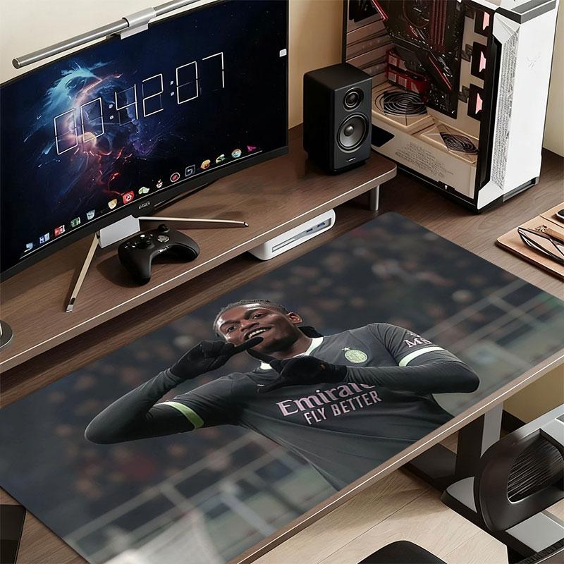 Rafael Leao Mouse Pad, Large Gaming Desk Mat, Non-slip XXL Mousepad for Laptop & Tablet, Mini PC Playmat with Stitched Edges