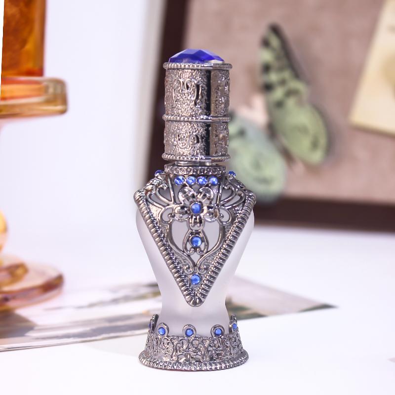 8Ml Arabian Style Antiqued Metal Arabian Style Essential Oil Bottles Refillable Perfume Bottles Decoration Gifts