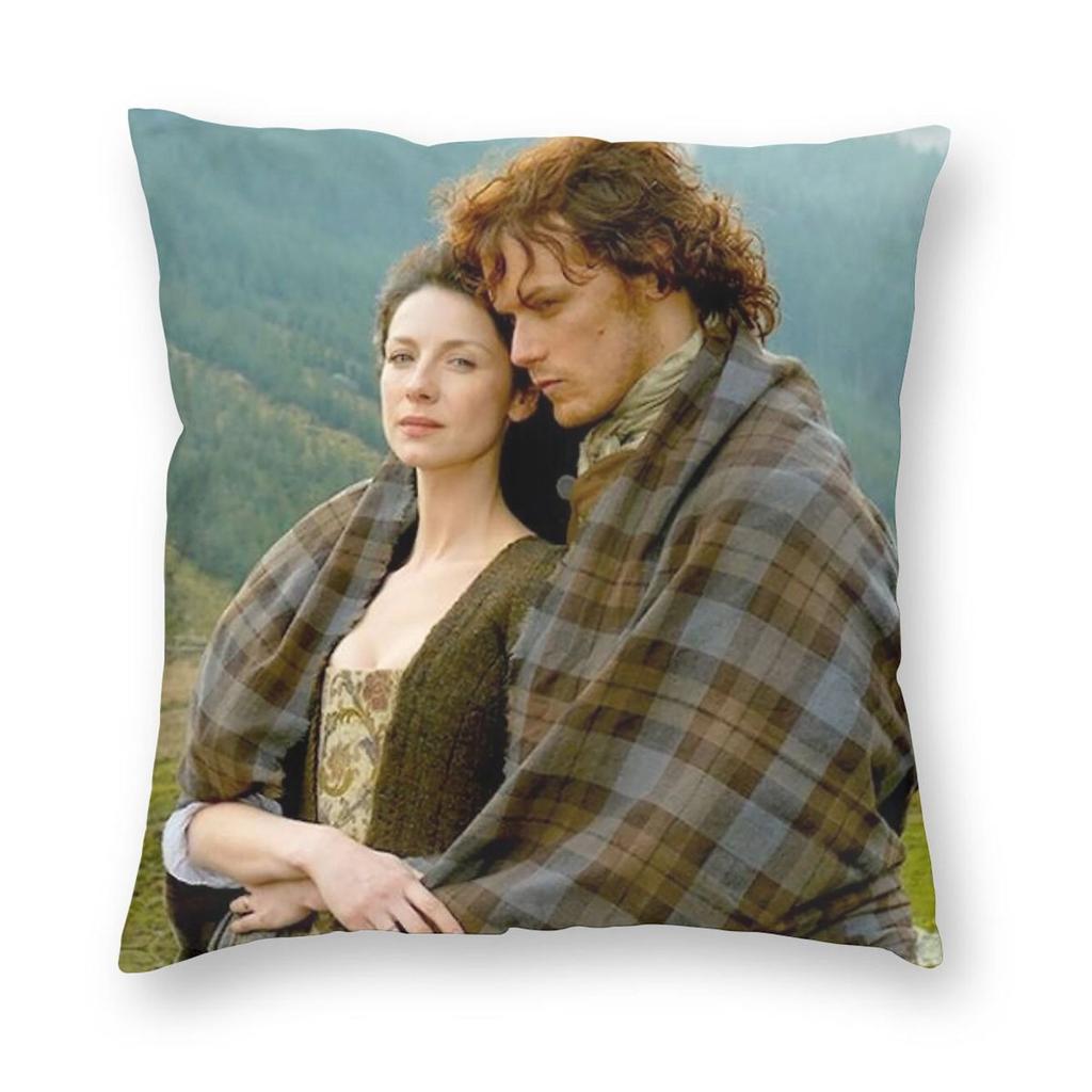 Outlander Jamie And Claire Pillowcase Polyester Linen Velvet Pattern Zip Decor Pillow Case Bed
